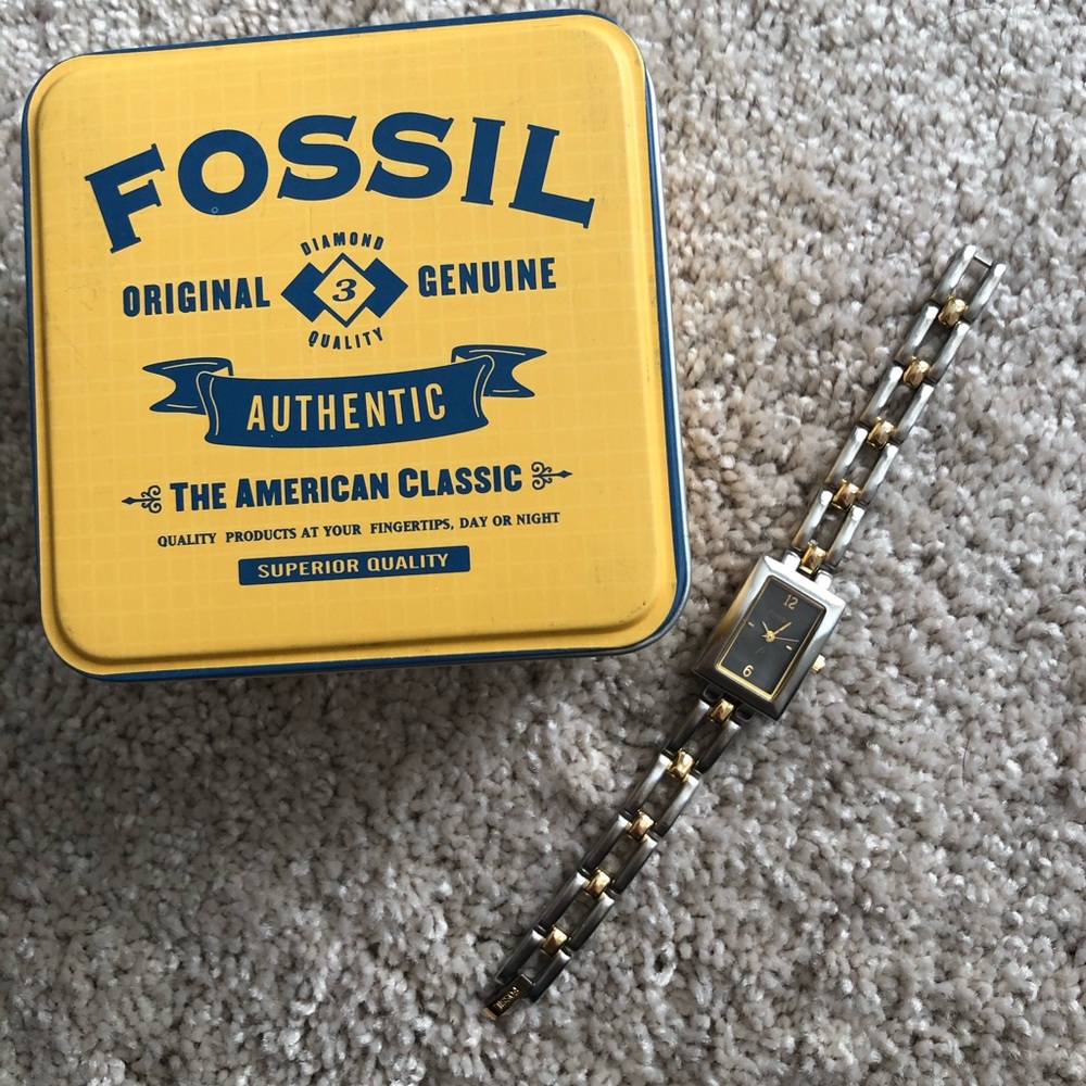 Retro Fossil watch
